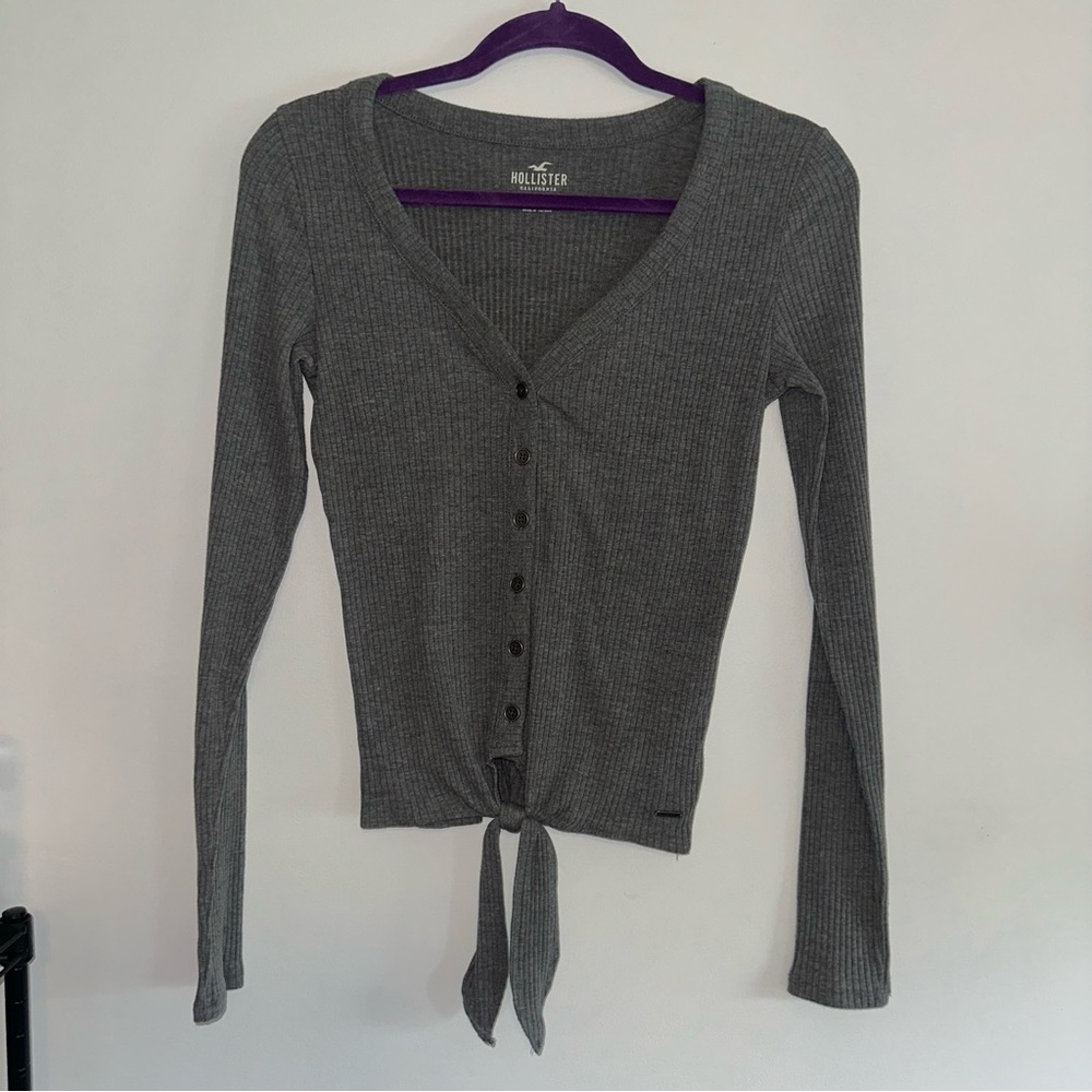 Hollister Gray Ribbed Button-Down Shirt